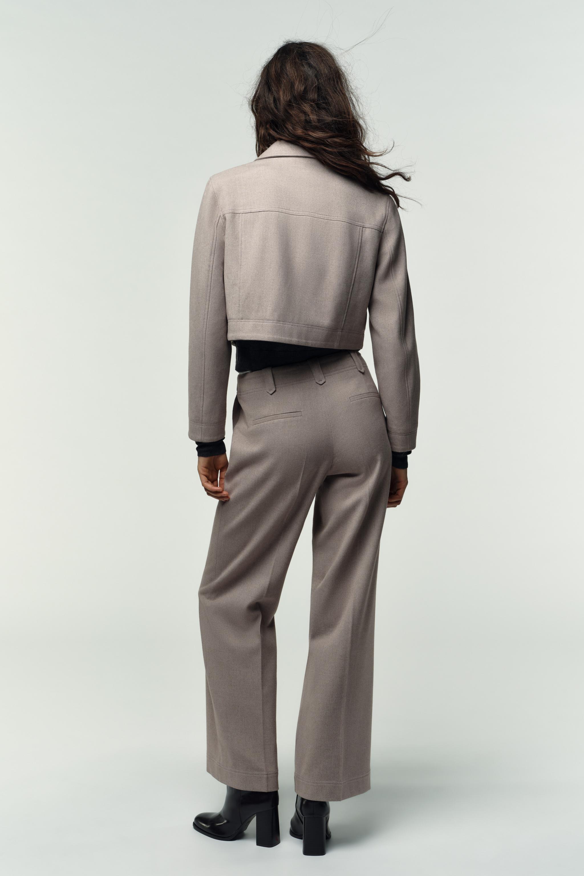 MID-RISE STRAIGHT LEG PANTS